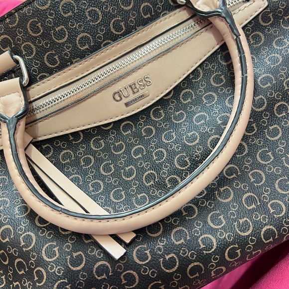 ORIGINAL G BY GUESS TRIFOLD WALLET  & MATCHING PURSE - Picture 3 of 6
